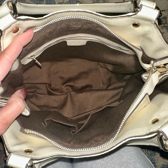 Authentic Gucci Tote Bag! - Picture 6 of 15